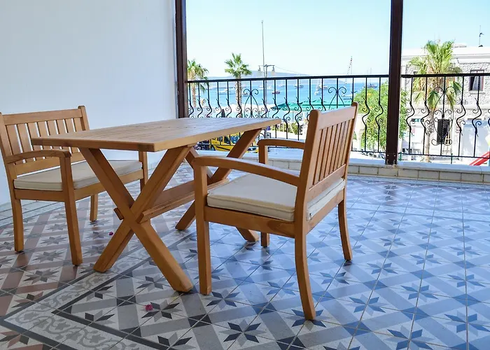 普特布提奥特酒店 酒店 博德鲁姆